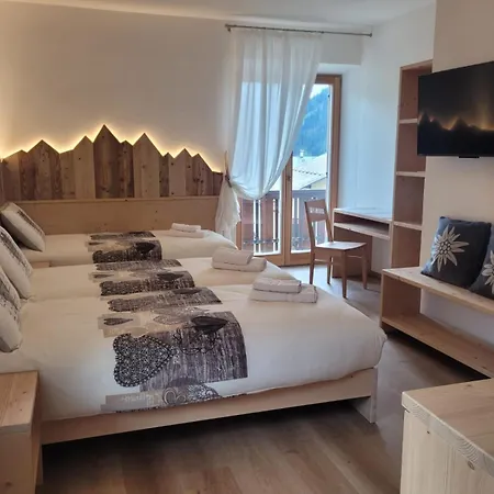 Posta * Colle Santa Lucia