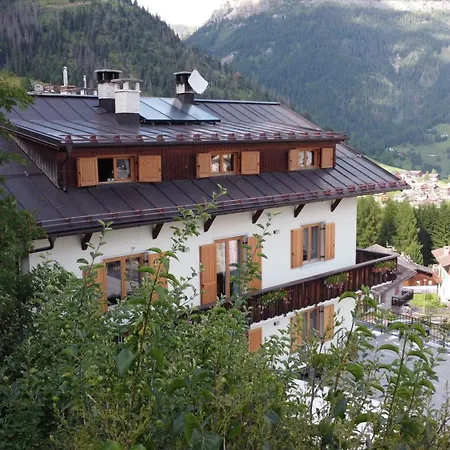 Posta * Colle Santa Lucia