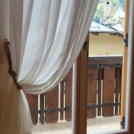 Posta Apartment *